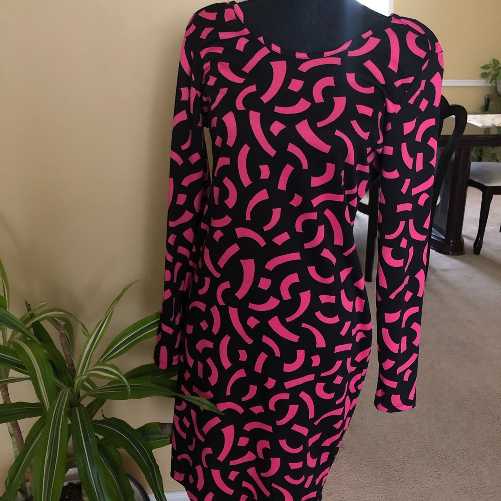 Pink and Black party crasher